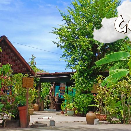 Gecko Guesthouse Pantai Cenang  Eksteriør billede