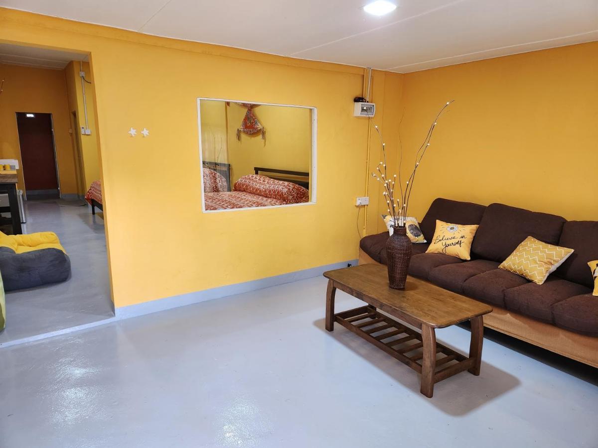 Gecko Guesthouse Pantai Cenang  Eksteriør billede