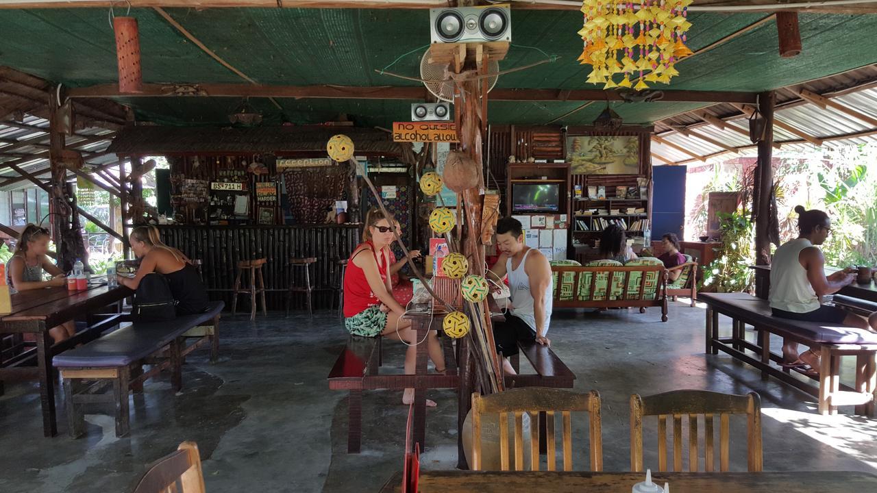 Gecko Guesthouse Pantai Cenang  Eksteriør billede